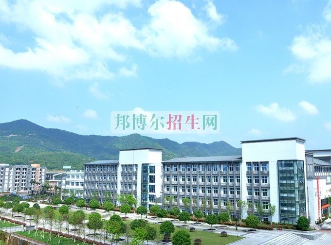 重慶商務職業(yè)學院網站網址
