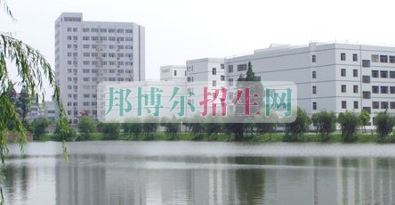 湖北工程學(xué)院新技術(shù)學(xué)院招生辦聯(lián)系電話(huà)