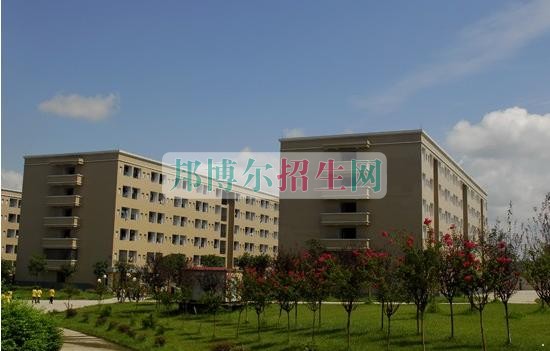 南充職業(yè)技術(shù)學院是幾專