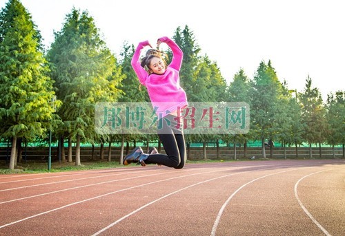 江蘇經(jīng)貿職業(yè)技術學院學費
