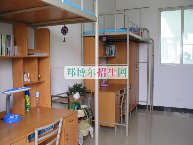 上中?？梢钥即髮W嗎