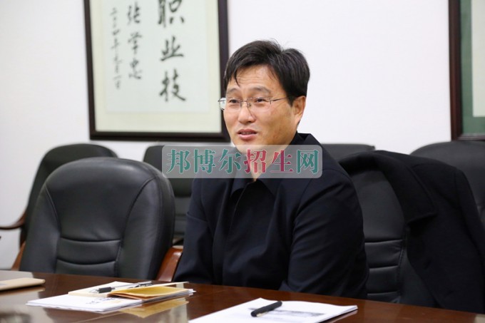 中國航天科技集團第七研究院院長卓超來四川航天職業(yè)技術(shù)學院調(diào)研指導工作