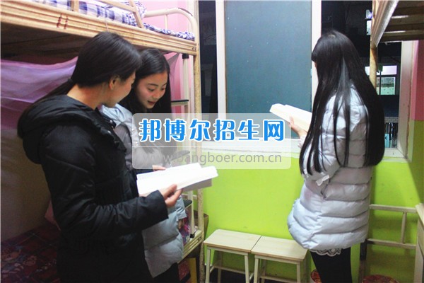 成都希望幼師學校是責任？更是一種愛！