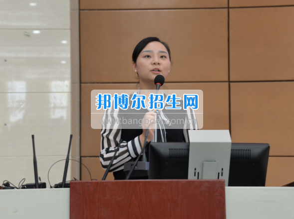 川南幼兒師范高等?？茖W(xué)校舉行2017年教師職業(yè)禮儀師生全員培訓(xùn)