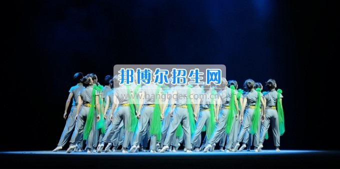 綿陽衛(wèi)校三個節(jié)目入選四川省第八屆大學生藝術節(jié)展演