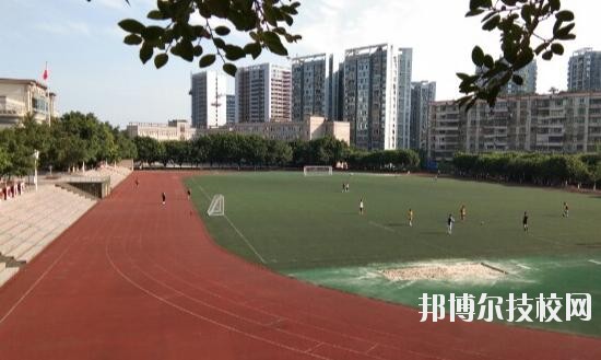 重慶渝北職業(yè)教育中心2020年報名條件、招生要求、招生對象