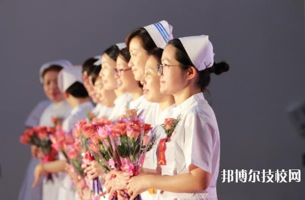 溫州護士學校2020年學費、收費標準