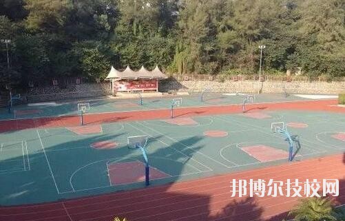 四川儀表工業(yè)學(xué)校2020年報名條件、招生要求、招生對象
