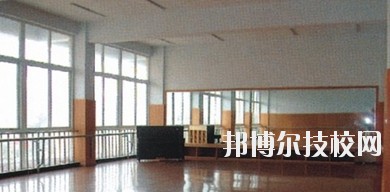 四川現(xiàn)代藝術(shù)學(xué)校2020年報名條件、招生要求、招生對象