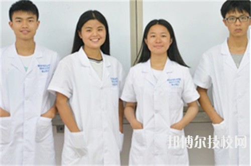 成都成醫(yī)一附院護(hù)士學(xué)校2020年報(bào)名條件、招生要求、招生對(duì)象