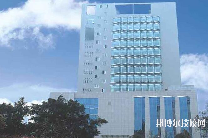 重慶五一高級技工學(xué)校2020年學(xué)費、收費多少