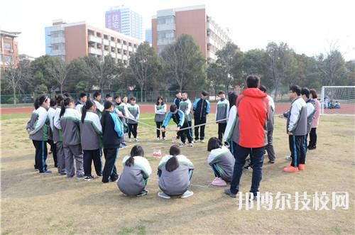 嘉興市建筑工業(yè)學(xué)校2020年報名條件、招生要求、招生對象