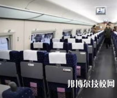 蘭州鐵路機(jī)械學(xué)校2020年學(xué)費(fèi)、收費(fèi)多少