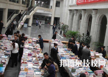 甘肅省郵電學(xué)校2020年報(bào)名條件、招生要求、招生對(duì)象