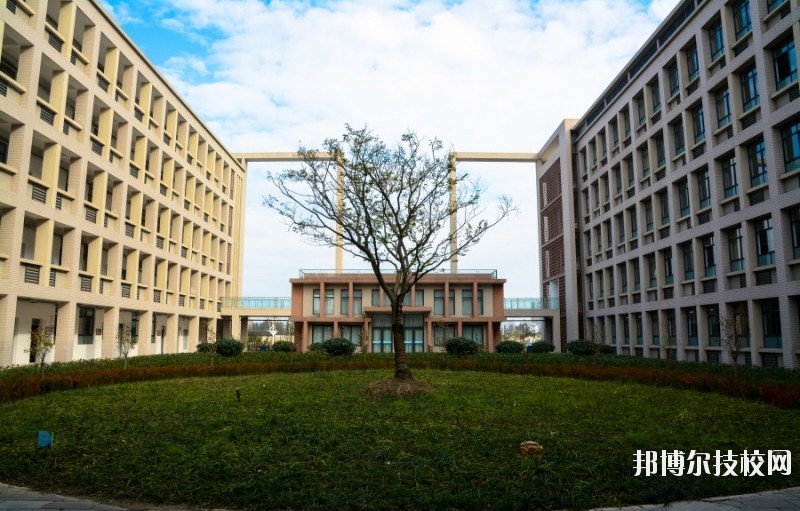 嘉善信息技術(shù)工程學(xué)校怎么樣、好不好