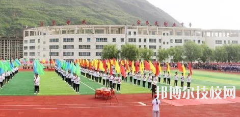 宕昌職業(yè)中等專業(yè)學(xué)校2020年報(bào)名條件、招生要求、招生對(duì)象