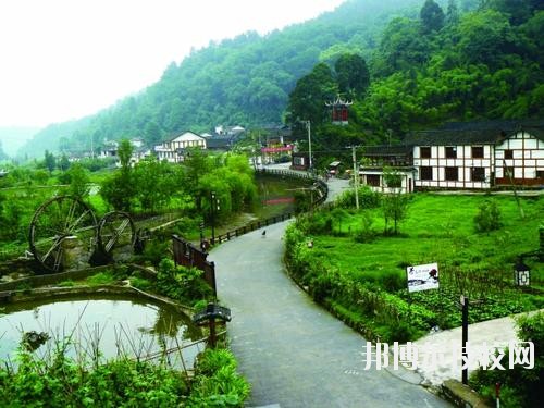 貴陽(yáng)烏當(dāng)中等職業(yè)學(xué)校怎么樣、好不好