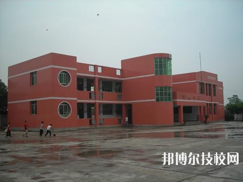 清鎮(zhèn)中等職業(yè)技術學校怎么樣、好不好