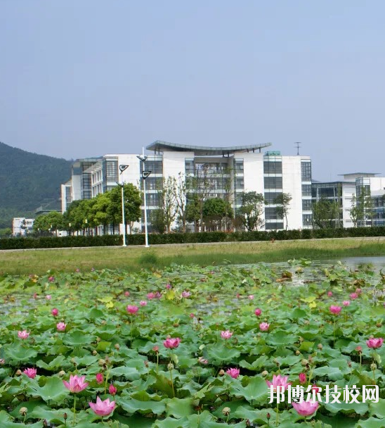 蘇州建設交通高等職業(yè)技術學校怎么樣、好不好