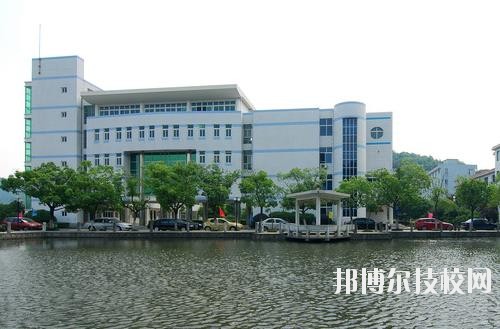 鄞州職業(yè)高級中學(xué)2020年學(xué)費(fèi)、收費(fèi)標(biāo)準(zhǔn)