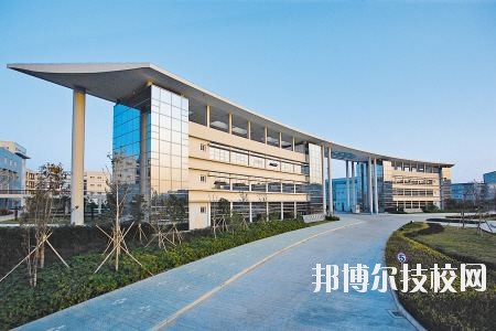 鄞州職業(yè)教育中心學(xué)校2020年報(bào)名條件、招生要求、招生對(duì)象