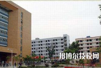 貴陽交通學(xué)校2020年報(bào)名條件、招生要求、招生對象