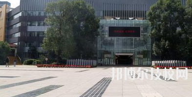 武威西牛職業(yè)技術(shù)學(xué)校2020年報(bào)名條件、招生要求、招生對(duì)象