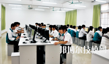 景泰縣京華職業(yè)中學(xué)2020年學(xué)費(fèi)、收費(fèi)多少