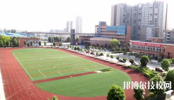 重慶潼南闇公職業(yè)高級(jí)中學(xué)2020年報(bào)名條件、招生要求、招生對(duì)象