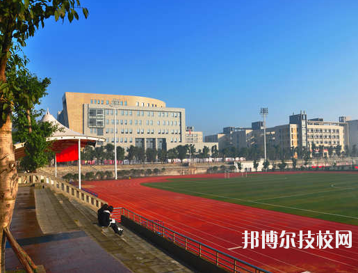 重慶渝中高級(jí)職業(yè)學(xué)校2020年報(bào)名條件、招生要求、招生對(duì)象