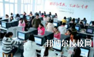 重慶萬(wàn)州第一職業(yè)高級(jí)中學(xué)怎么樣、好不好