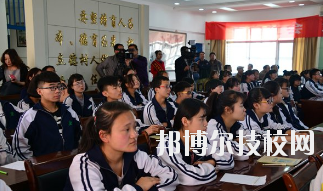 蘭州旅游職業(yè)學(xué)校2020年報(bào)名條件、招生要求、招生對(duì)象
