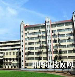 重慶航運旅游學校2020年報名條件、招生要求、招生對象