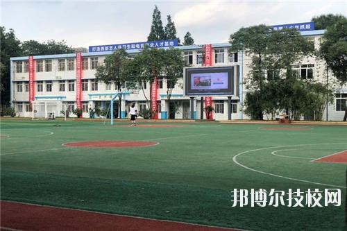 巴中電子技術(shù)學(xué)校2020年報(bào)名條件、招生要求、招生對象