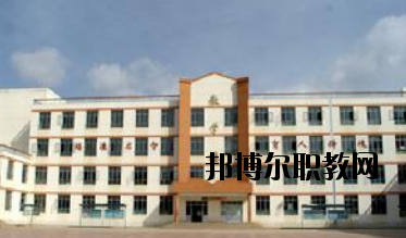 臨潭職業(yè)技術(shù)中學(xué)2020年報(bào)名條件、招生要求、招生對(duì)象