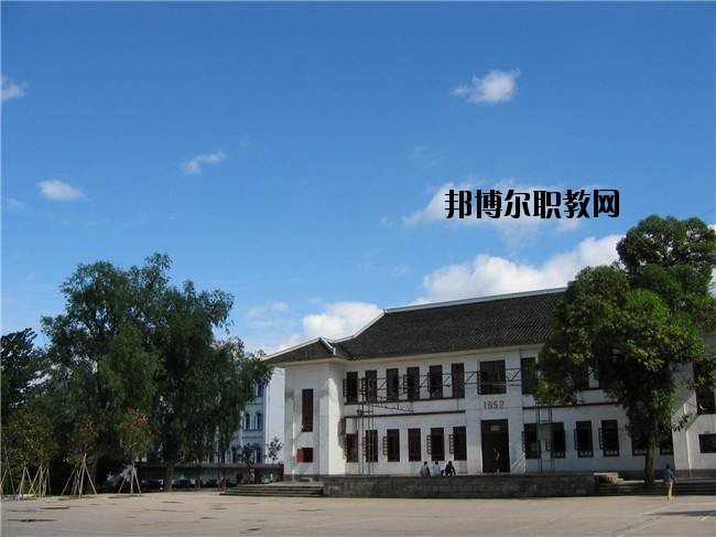 四川省儀隴縣柳埡職業(yè)中學(xué)2020年報名條件、招生要求、招生對象