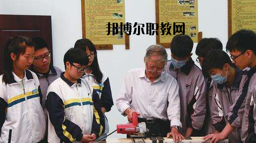 瑞安職業(yè)中等專業(yè)學(xué)校2020年報(bào)名條件、招生要求、招生對象
