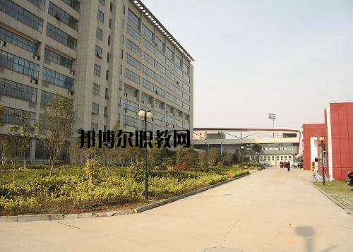 九江華東電子信息學(xué)校2020年報名條件、招生要求、招生對象 