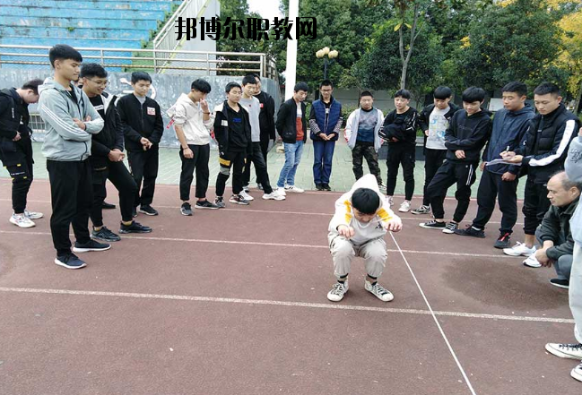 勉縣職業(yè)教育中心2020年報名條件、招生要求、招生對象 