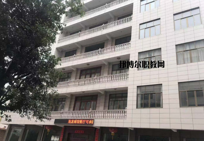  廣豐區(qū)信息技術(shù)學(xué)校2020年報名條件、招生要求、招生對象
