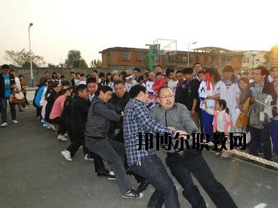 閬中師范學(xué)校2020年報名條件、招生要求、招生對象