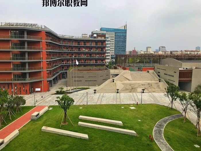 龍灣區(qū)職業(yè)技術(shù)學(xué)校教育集團(tuán)2020年報(bào)名條件、招生要求、招生對(duì)象