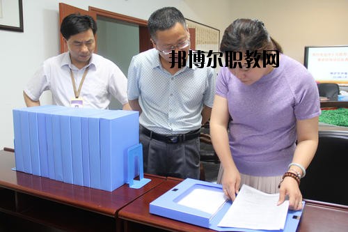 南充外國語中等專業(yè)學校2020年報名條件、招生要求、招生對象