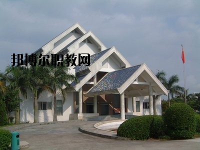曲靖羅平職業(yè)技術(shù)學校怎么樣、好不好
