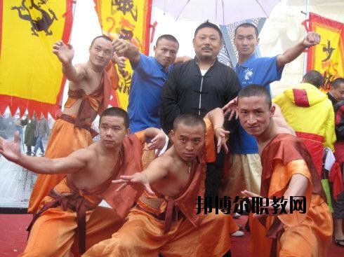 樂山大佛文武學(xué)校2020年報名條件、招生要求、招生對象