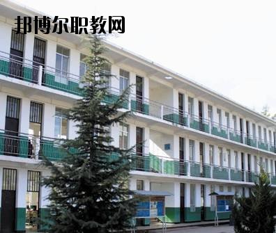 雙柏縣職業(yè)高級(jí)中學(xué)2020年報(bào)名條件、招生要求、招生對(duì)象