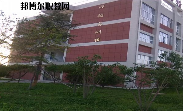 藍田職業(yè)教育中心2020年報名條件、招生要求、招生對象 