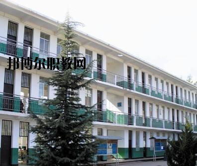 雙柏縣職業(yè)高級中學怎么樣、好不好