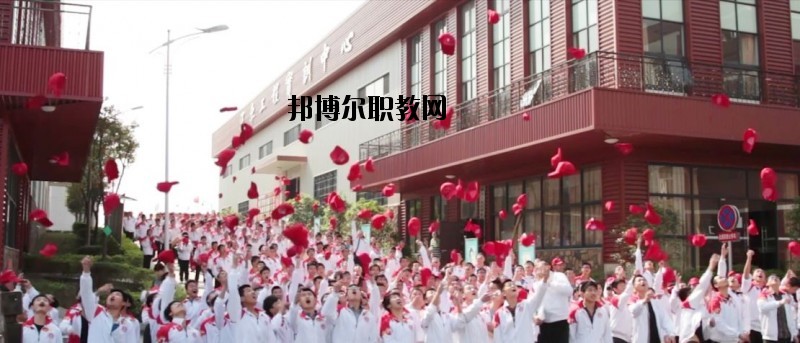 德陽中藝科技職業(yè)學校2020年報名條件、招生要求、招生對象