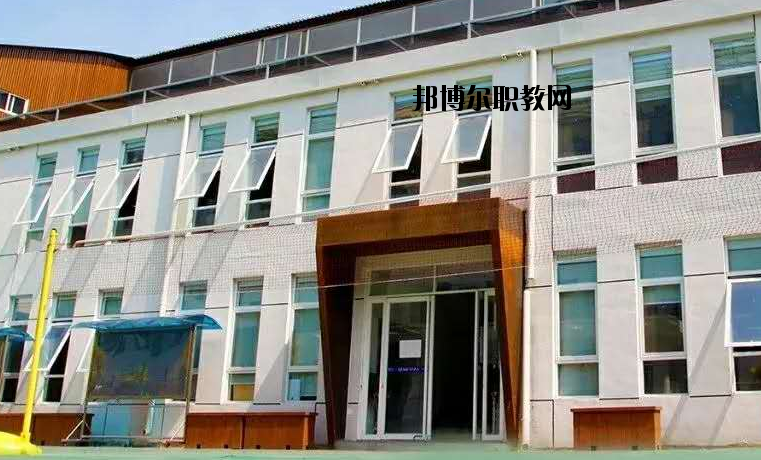 西安華樂藝術(shù)職業(yè)學(xué)校2020年報名條件、招生要求、招生對象